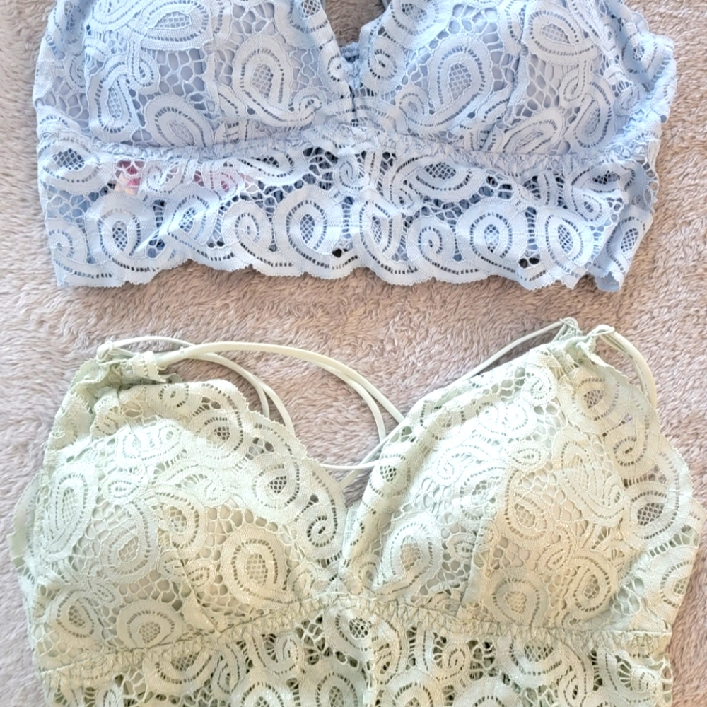 PINK Bralettes